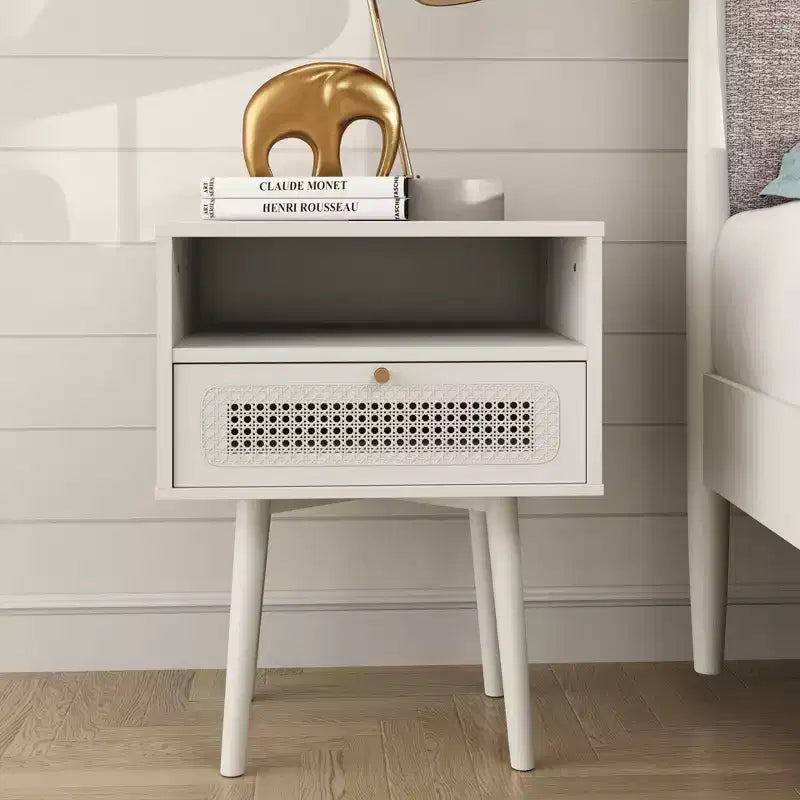 Ensemble de chambre à coucher Roundhill Furniture Feeney 2 pièces, lit plateforme avec table de chevet, blanc crème, grand lit