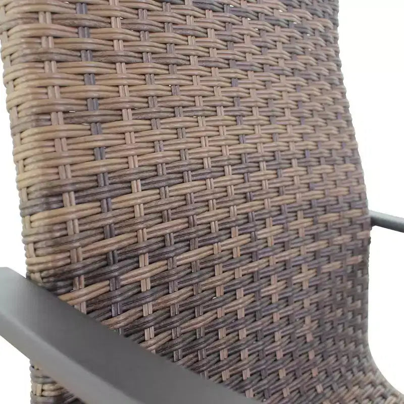Courtyard Casual Santa Fe – Ensemble de 3 pièces en osier avec fauteuils à bascule pivotants – Comprend une table d'appoint de 20 po et deux fauteuils à bascule pivotants en osier