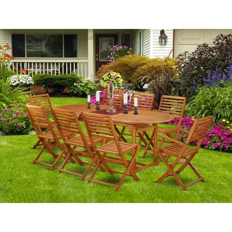 Table à manger 9 pièces en bois massif HomeStock finition chêne naturel avec 8 chaises