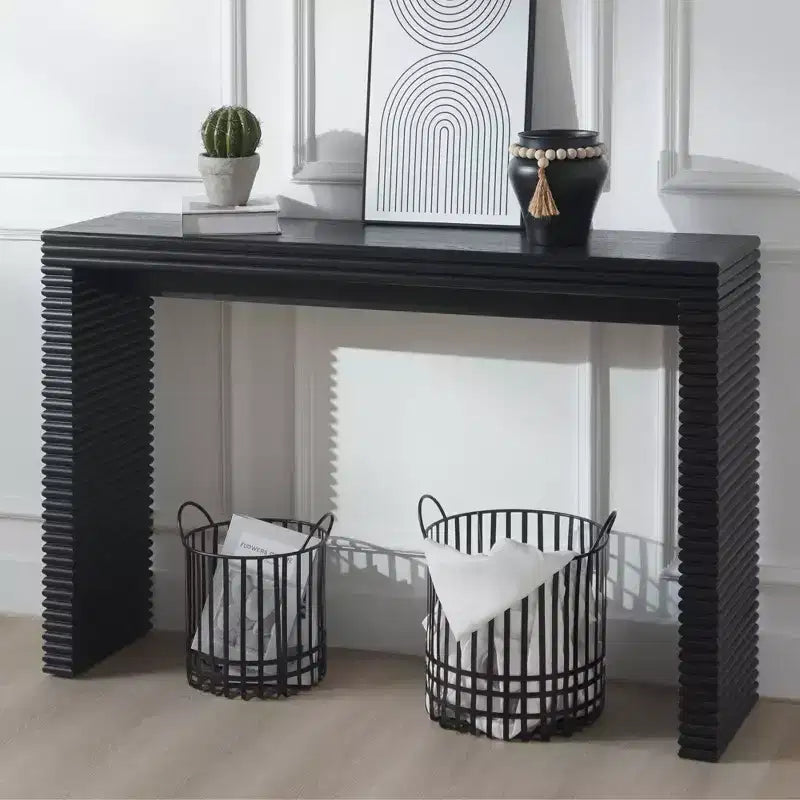 Console moderne avec base nervurée