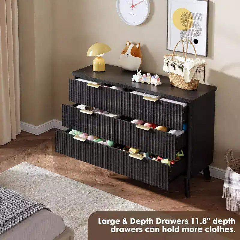 Commode à 6 tiroirs cannelés, 120 cm de large avec profil incurvé, organisateur de tiroir en bois, commode moderne pour chambre à coucher, salon