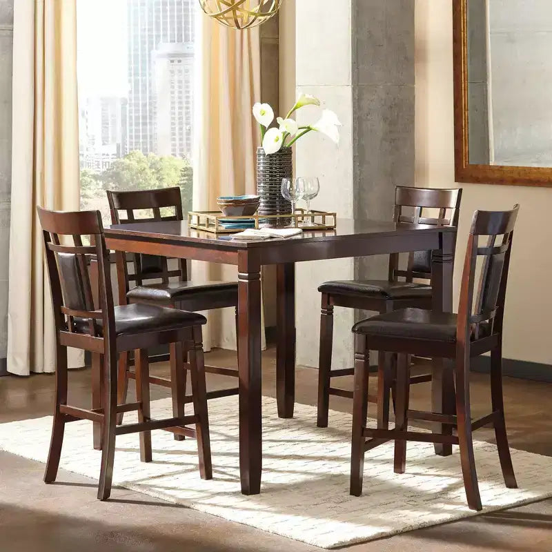 Ensemble de table à manger hauteur comptoir Bennox marron : Tabourets en similicuir, 5 pièces - Signature Design by Ashley