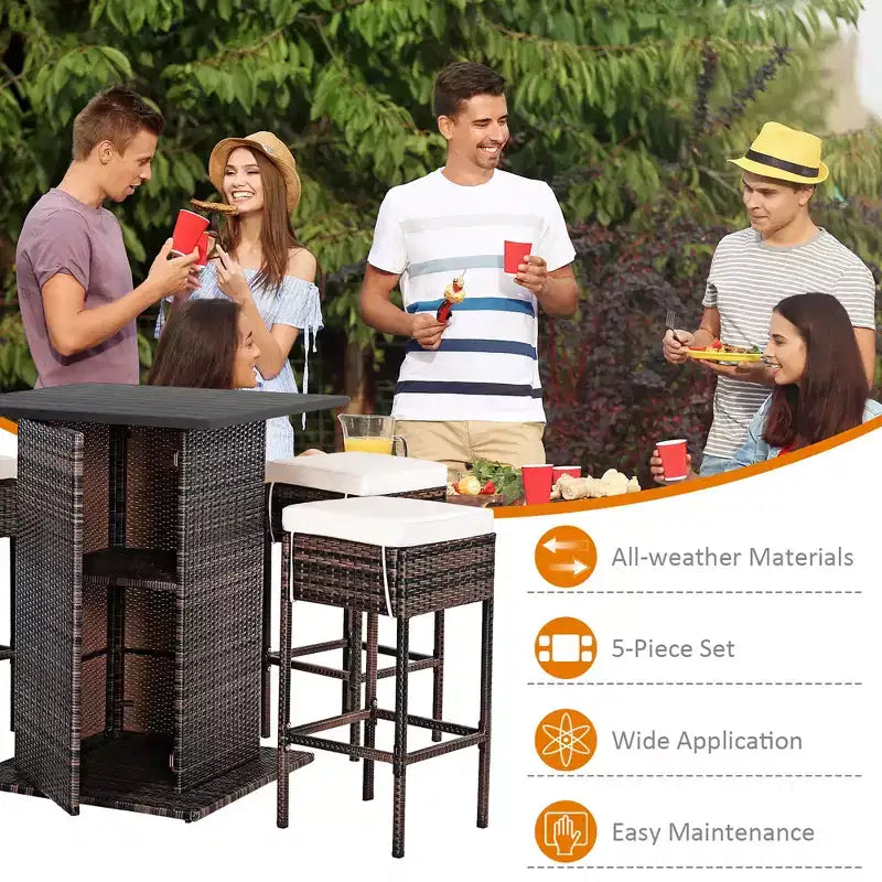 Costway Table de bar 5 pièces en rotin pour terrasse avec tabourets et étagère de rangement cachée, coussinée